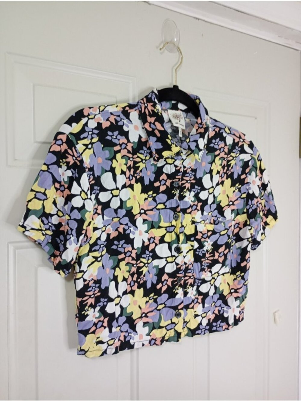 Self Esteem Colorful Checkered Short Sleeve Button Up Top-Size Small Womens - Picture 6 of 7